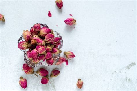 does rose tea have caffeine? and is it good for your health?